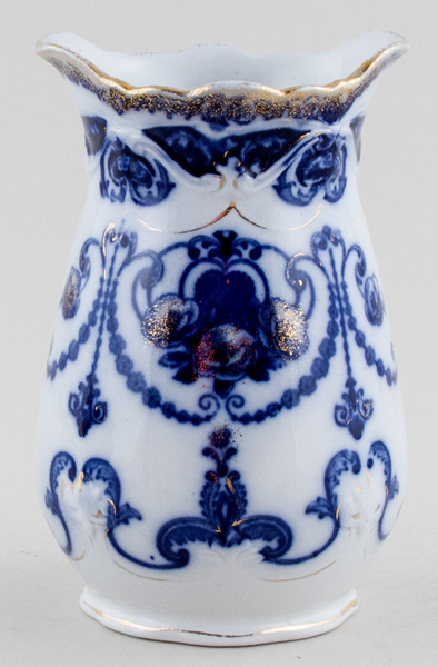 Vase c1910